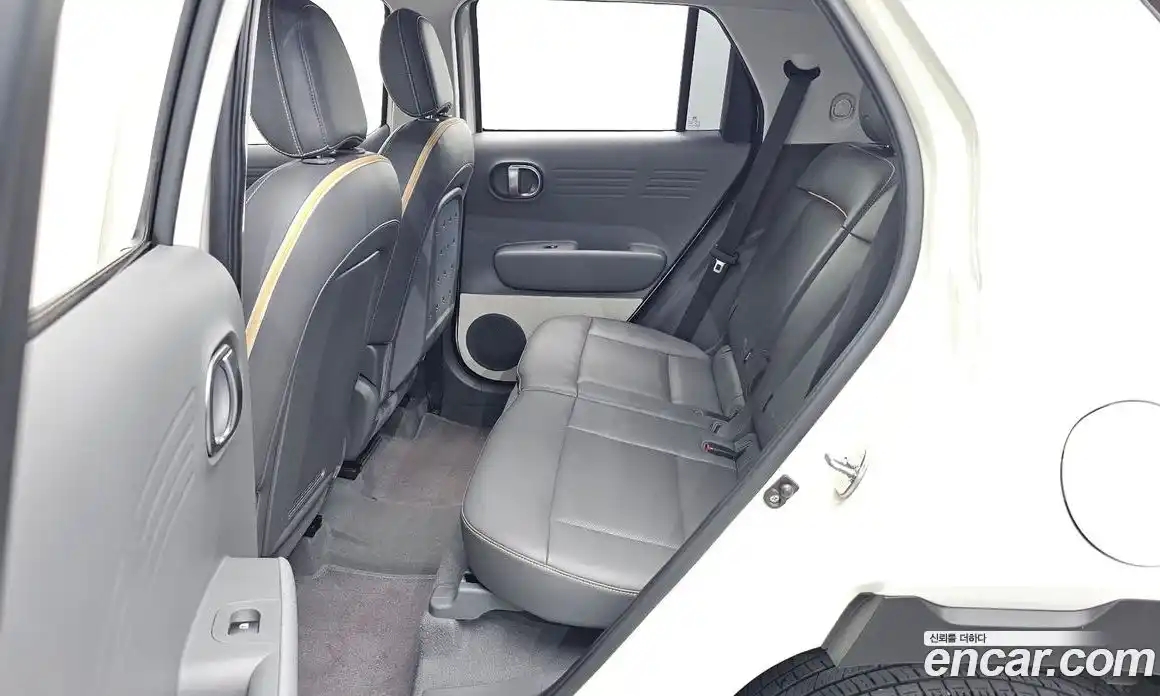Hyundai Casper 2022 1.0 автомат (гидро), фото 17