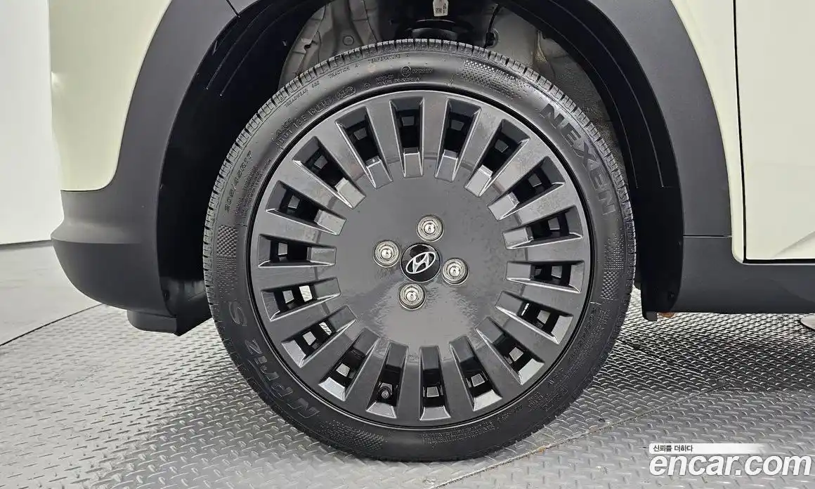 Hyundai Casper 2022 1.0 автомат (гидро), фото 5
