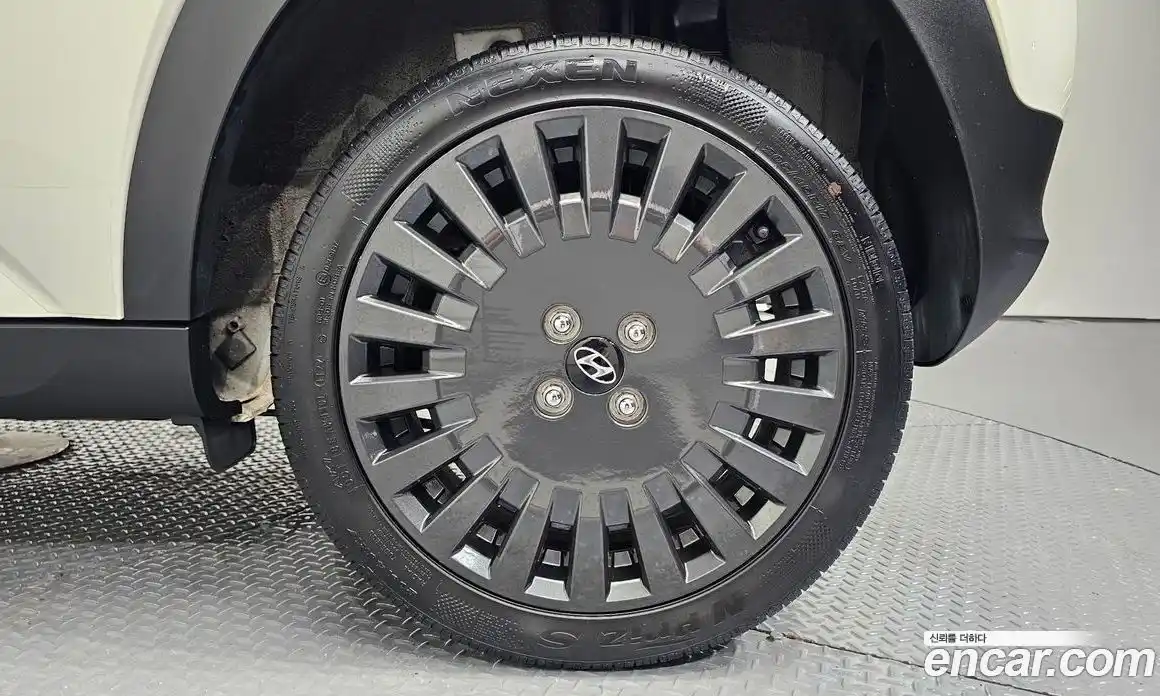 Hyundai Casper 2022 1.0 автомат (гидро), фото 7