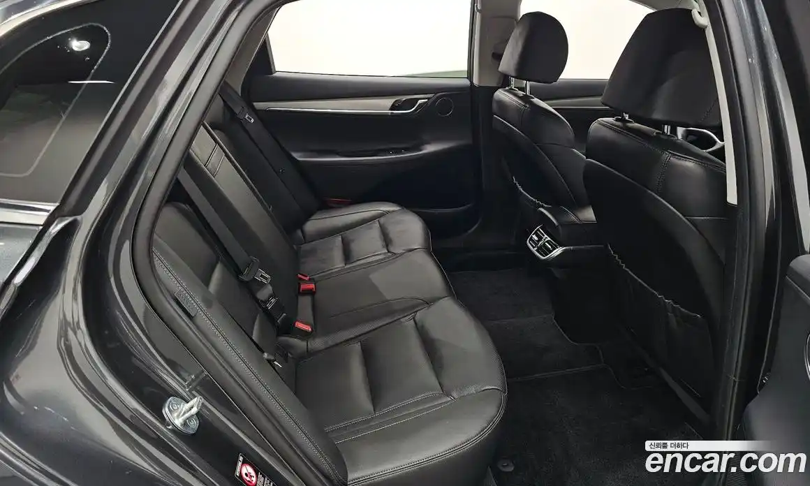 Hyundai Grandeur 2021 2.5 автомат (гидро), фото 17