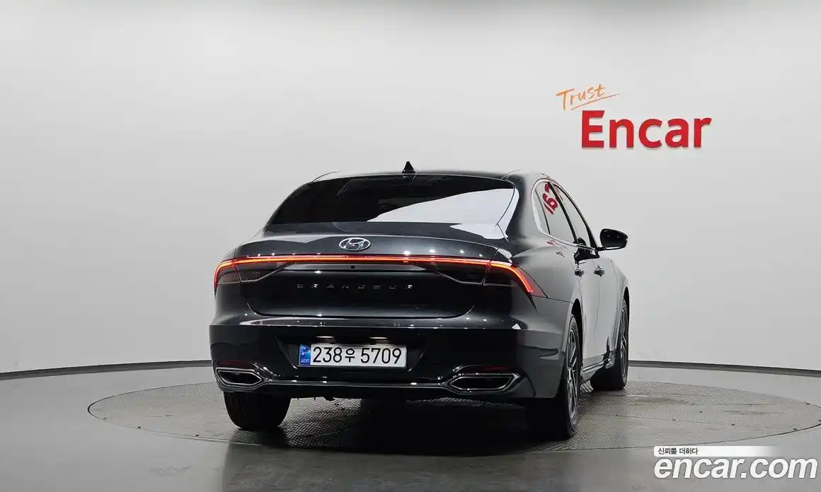 Hyundai Grandeur 2021 2.5 автомат (гидро), фото 3