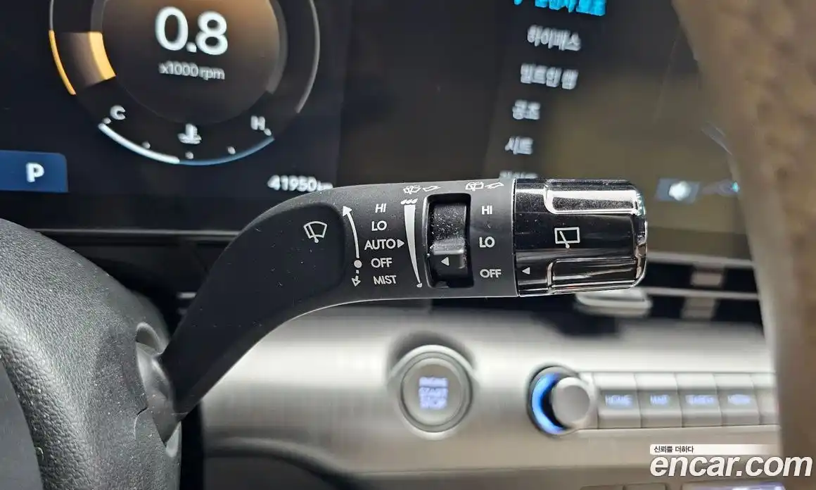 Hyundai Kona 2023 1.6 автомат (гидро), фото 25