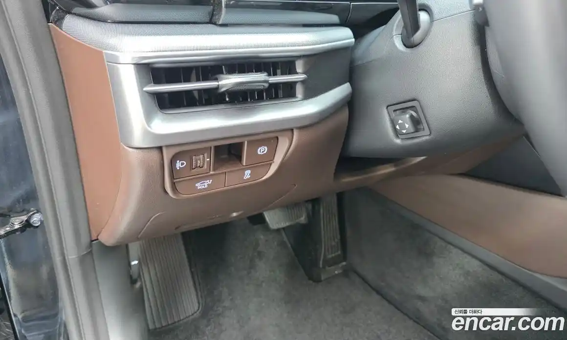 Hyundai Grandeur 2023 2.5 автомат (гидро), фото 12