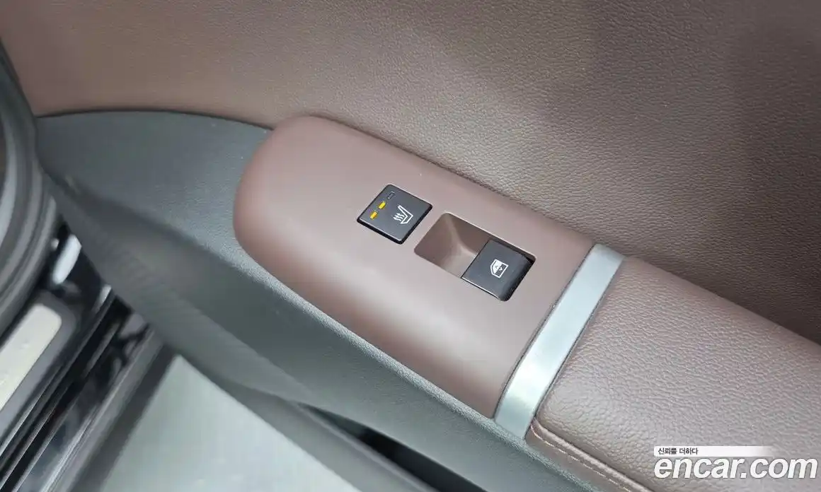 Hyundai Grandeur 2023 2.5 автомат (гидро), фото 19
