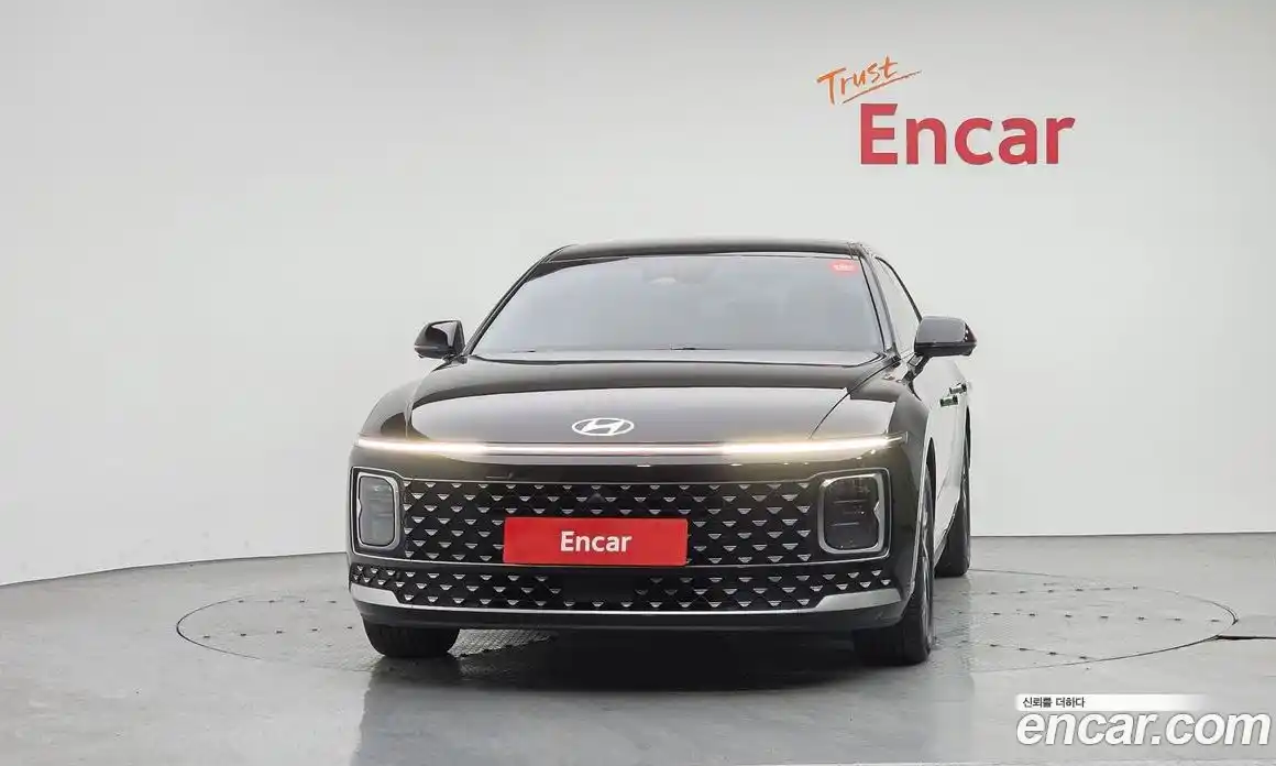 Hyundai Grandeur 2023 2.5 автомат (гидро), фото 3