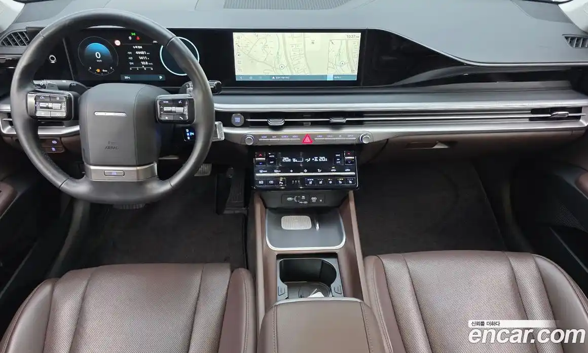 Hyundai Grandeur 2023 2.5 автомат (гидро), фото 7
