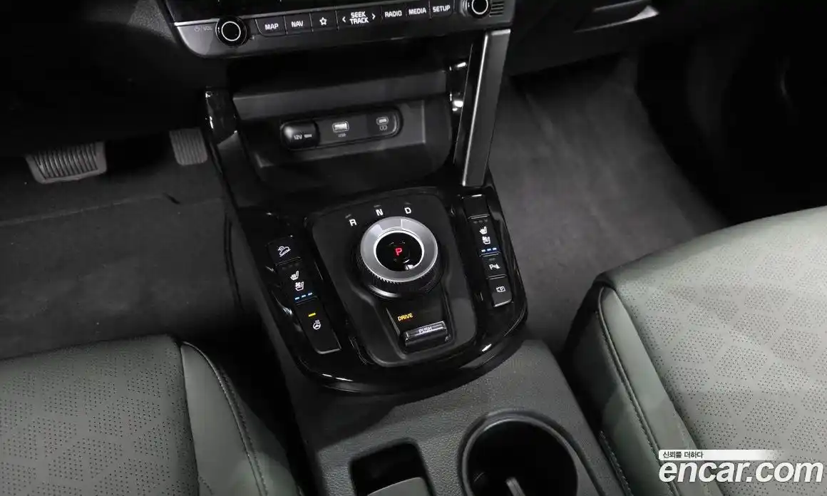 Kia Seltos 2023 1.6 автомат (гидро), фото 12