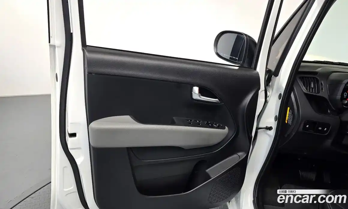 Kia Ray 2025 1.0 автомат (гидро), фото 13