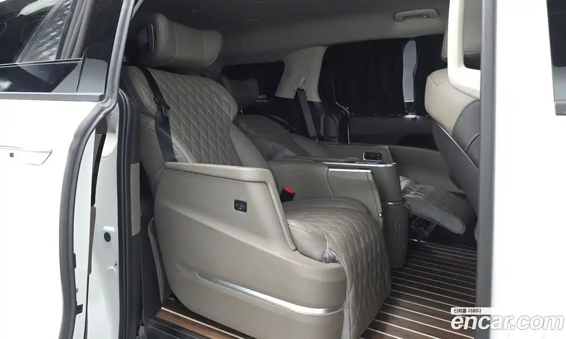 Kia Carnival 2024 1.6 автомат (гидро), фото 17