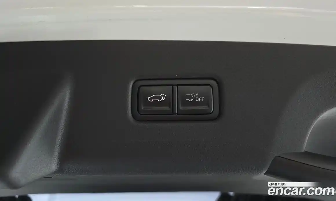Kia Carnival 2024 1.6 автомат (гидро), фото 25