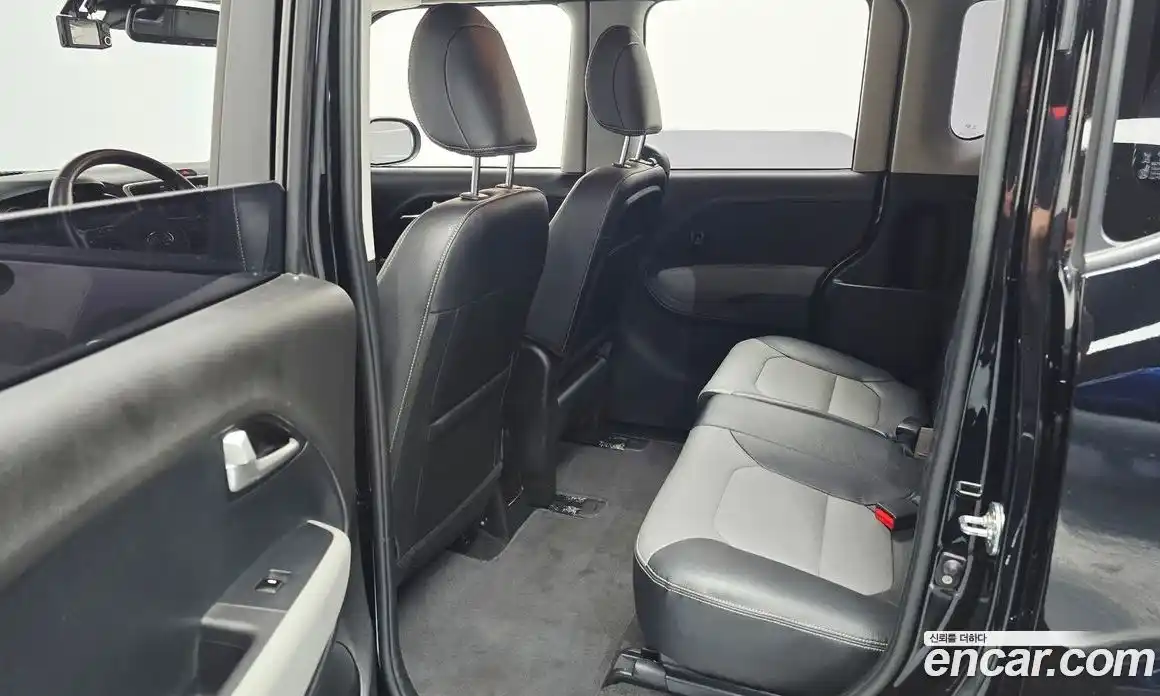 Kia Ray 2020 1.0 автомат (гидро), фото 17