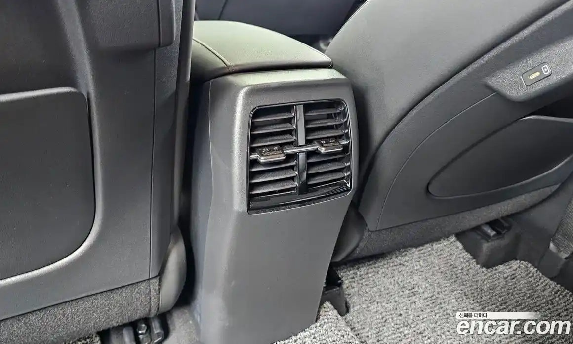 Kia Niro 2024 1.6 автомат (гидро), фото 30