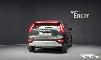 Kia Niro 2024 1.6 автомат (гидро), миниатюра 4