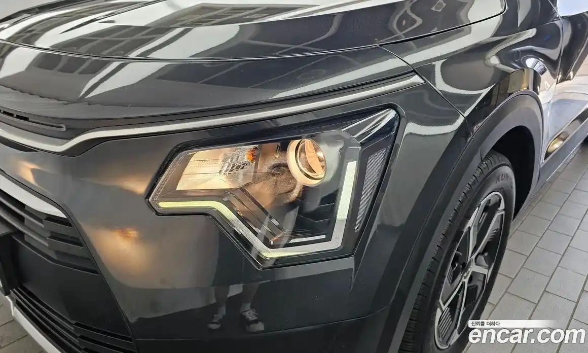 Kia Niro 2024 1.6 автомат (гидро), фото 8