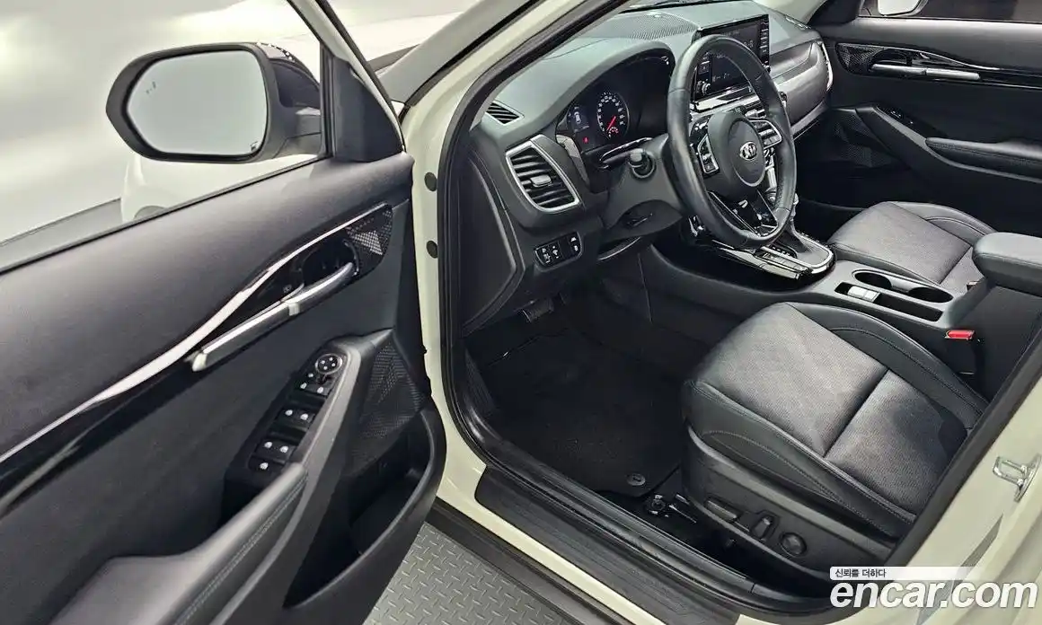 Kia Seltos 2021 1.6 автомат (гидро), фото 13