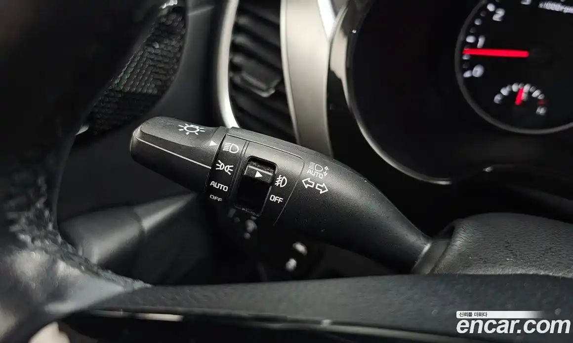 Kia Seltos 2021 1.6 автомат (гидро), фото 28