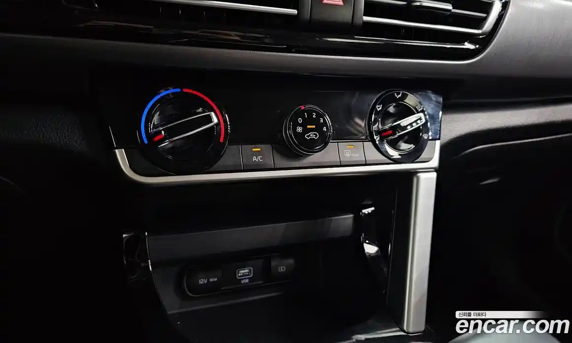 Kia Seltos 2021 1.6 автомат (гидро), фото 30