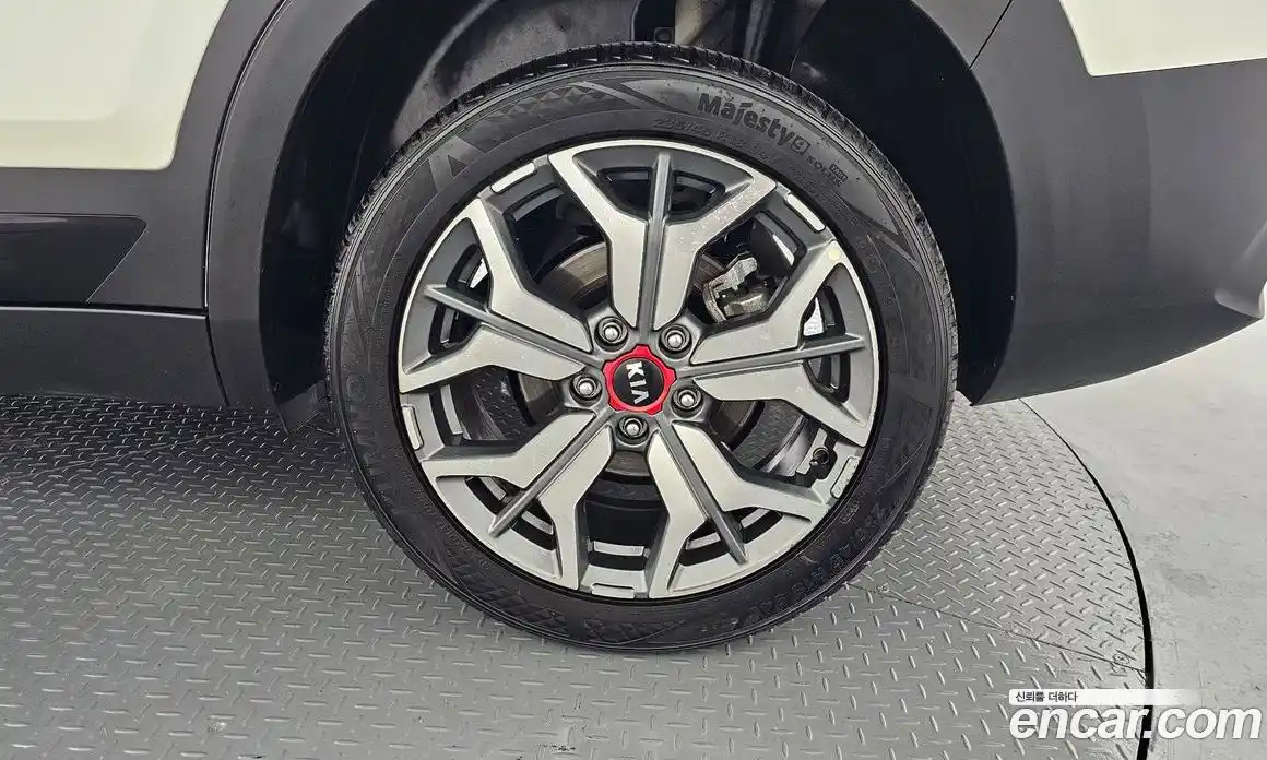 Kia Seltos 2021 1.6 автомат (гидро), фото 7