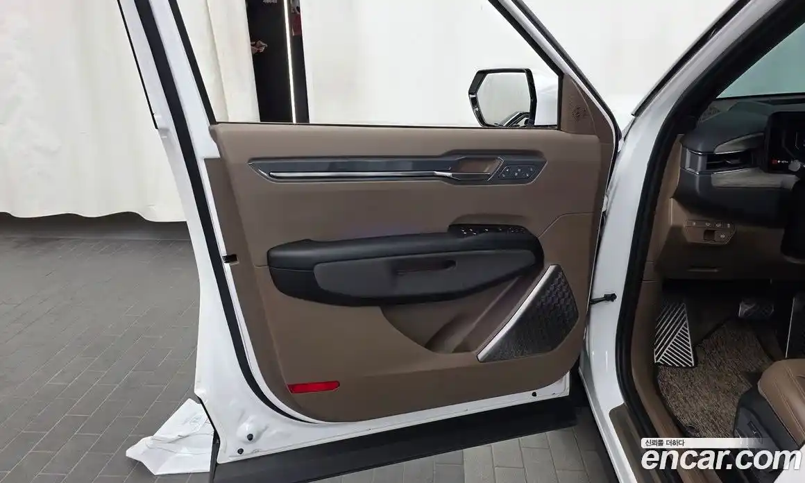 Kia EV9 2023 0.2 автомат (гидро), фото 14