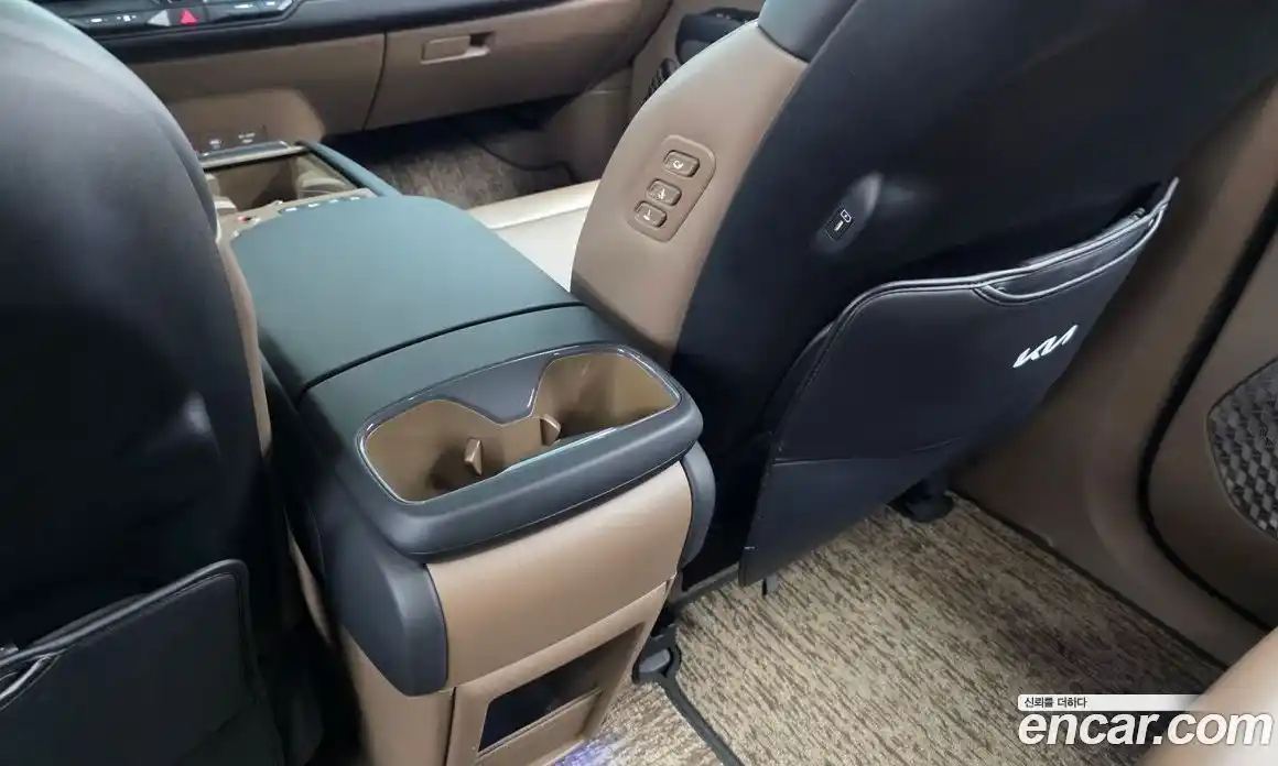 Kia EV9 2023 0.2 автомат (гидро), фото 32