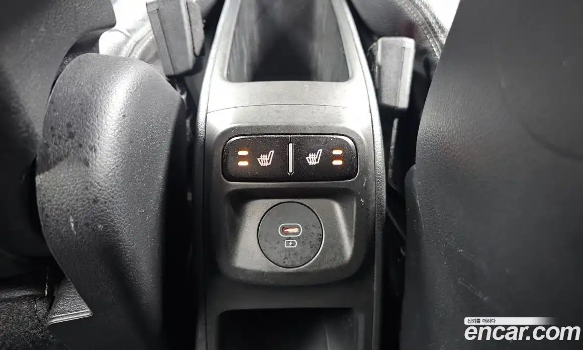 Kia Ray 2023 1.0 автомат (гидро), фото 19