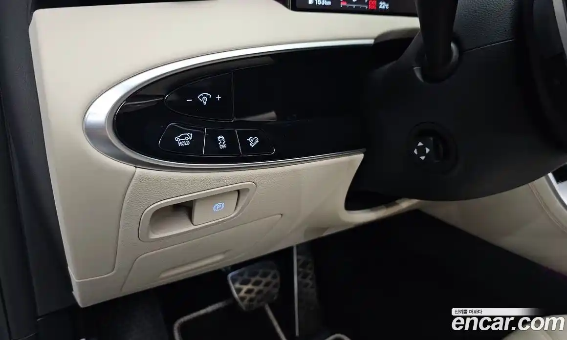 Genesis GV70 2025 3.5 автомат (гидро), фото 23