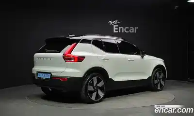 Volvo XC40, 2024, 15 137 км