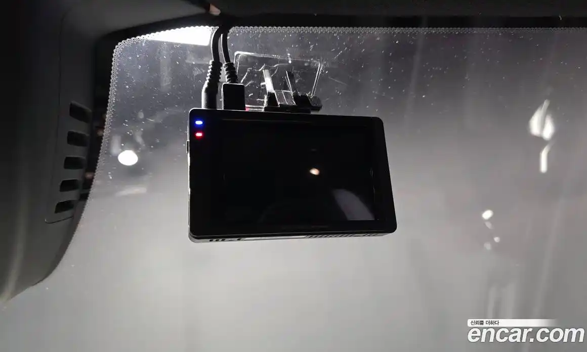 Volvo XC40 2024 0.2 автомат (гидро), фото 34