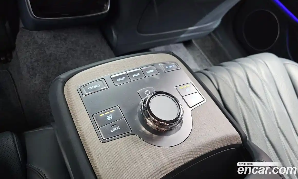 Genesis G80 2025 2.5 автомат (гидро), фото 25