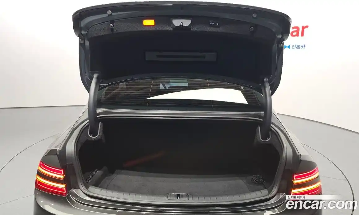 Genesis G80 2025 2.5 автомат (гидро), фото 26