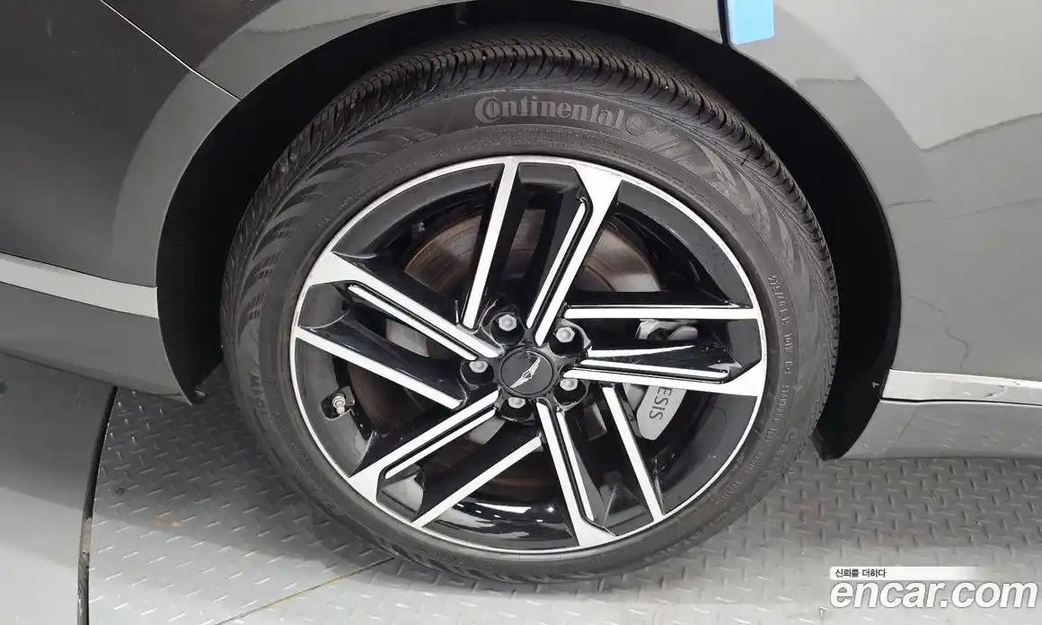 Genesis G80 2025 2.5 автомат (гидро), фото 5