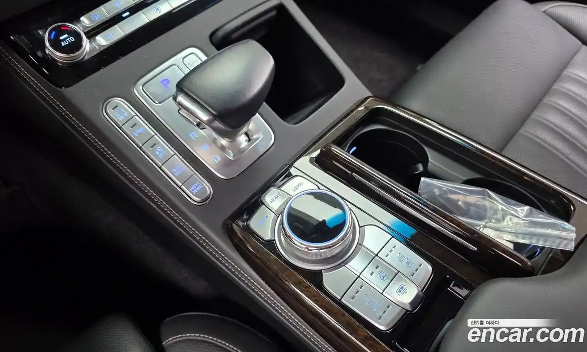 Genesis G90 2019 3.8 автомат (гидро), фото 12