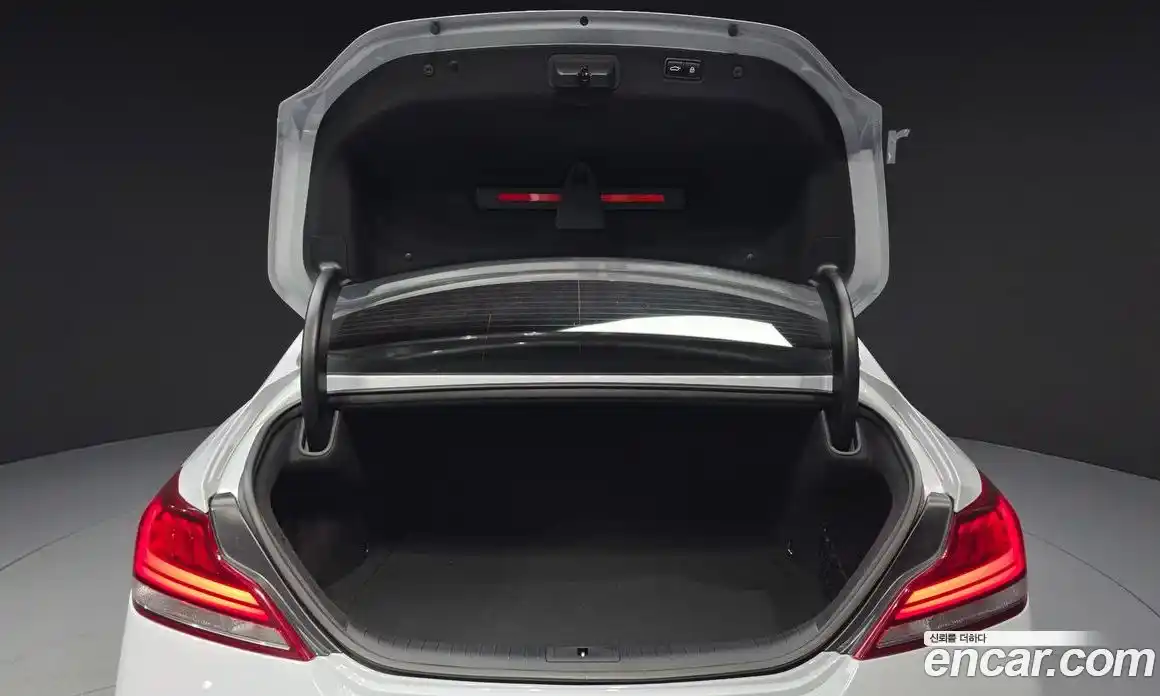 Genesis G70 2019 2.0 автомат (гидро), фото 26
