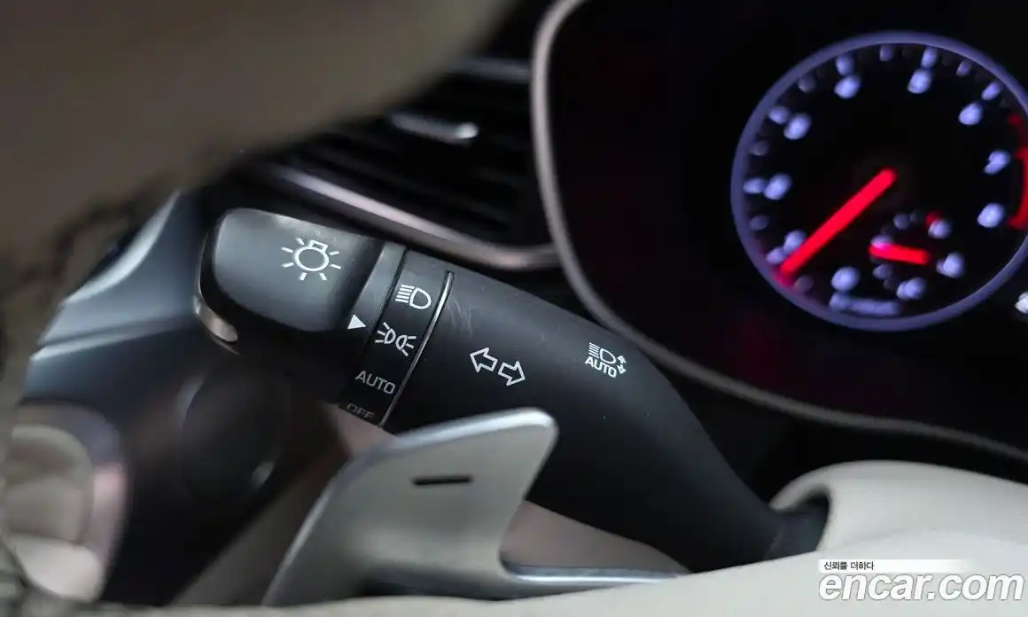 Genesis G70 2019 2.0 автомат (гидро), фото 30