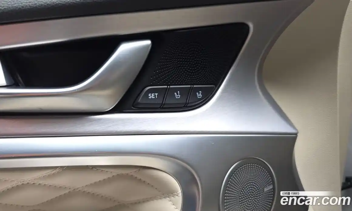 Genesis G70 2019 2.0 автомат (гидро), фото 35
