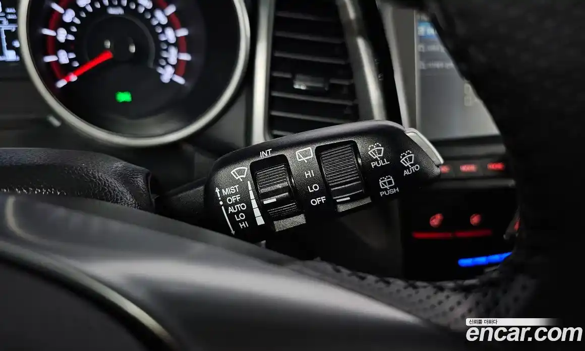 SsangYong TIBOLI 2018 1.6 автомат (гидро), фото 19
