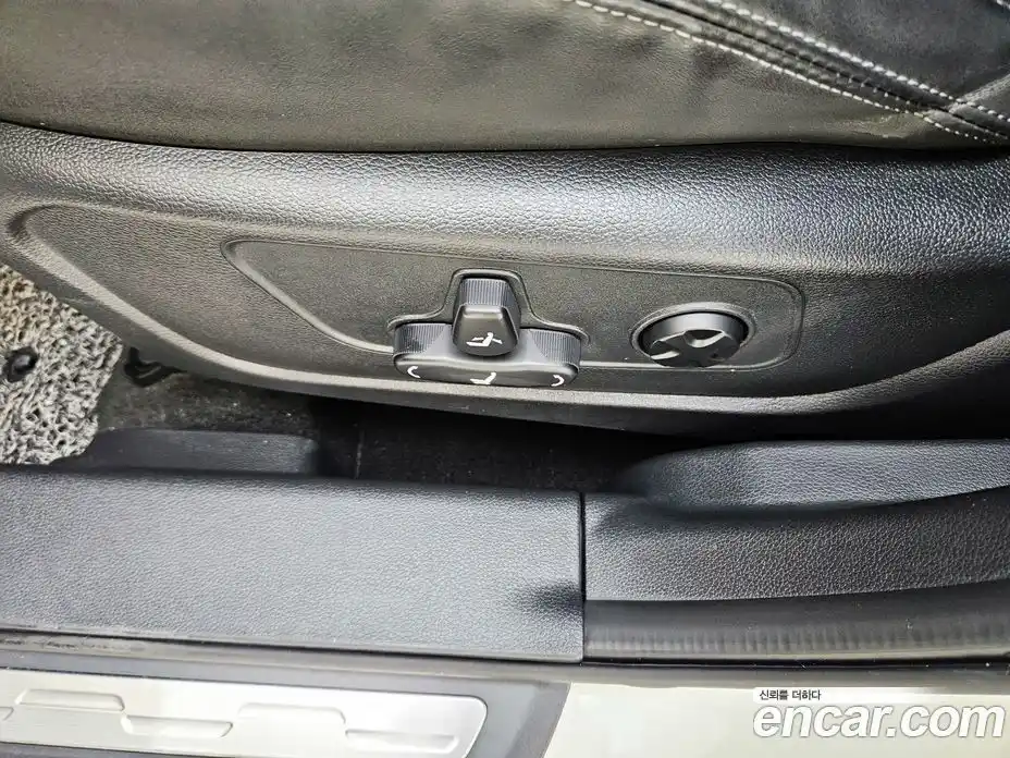 SsangYong TIBOLI 2019 1.6 автомат (гидро), фото 15