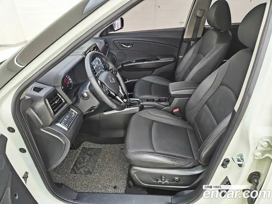SsangYong TIBOLI 2019 1.6 автомат (гидро), фото 10
