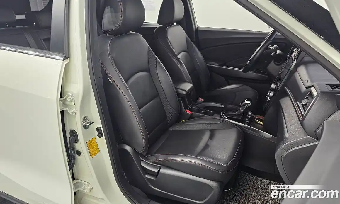 SsangYong TIBOLI 2020 1.5 автомат (гидро), фото 12