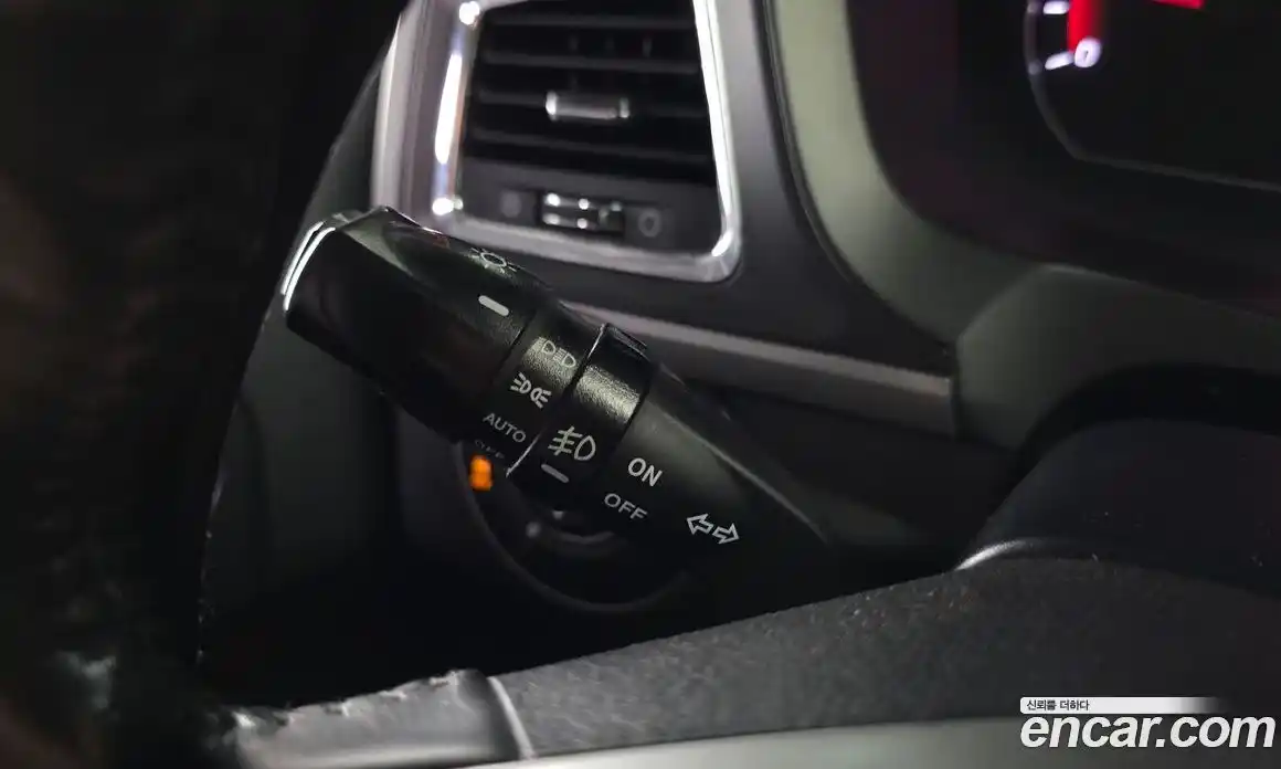 SsangYong Korando 2017 2.2 автомат (гидро), фото 17