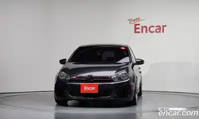 Volkswagen Golf 2010 2.0 автомат (гидро), миниатюра 3
