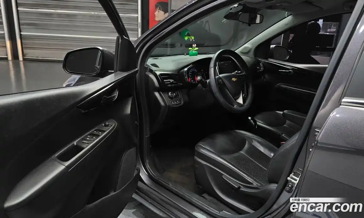 Chevrolet Spark 2015 1.0 автомат (гидро), фото 13