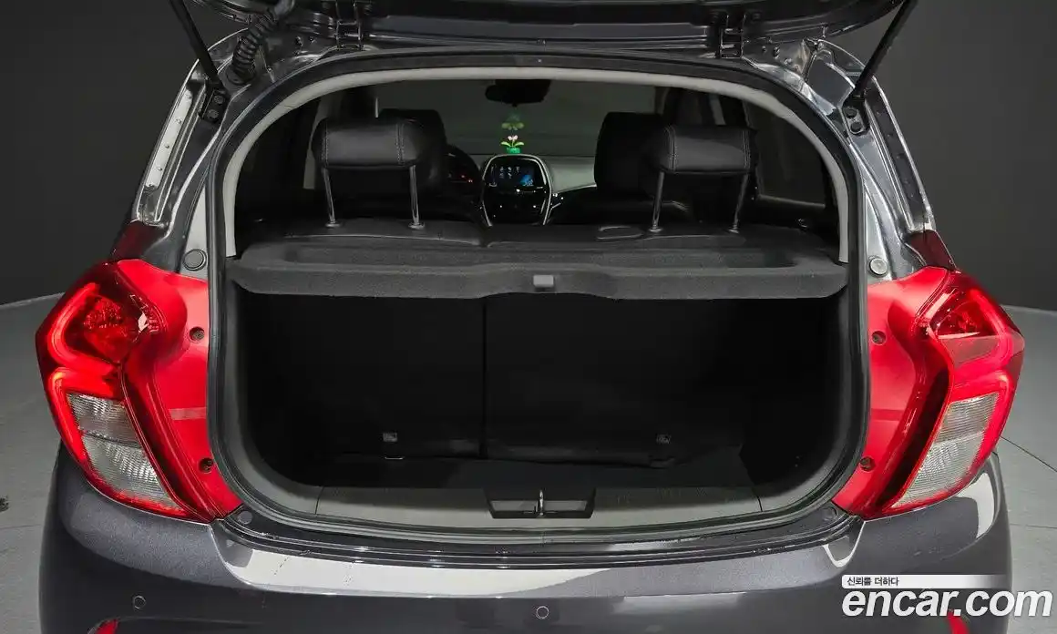 Chevrolet Spark 2015 1.0 автомат (гидро), фото 30
