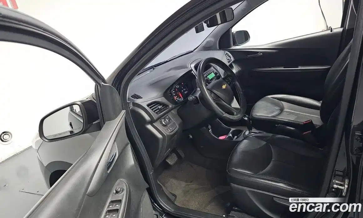 Chevrolet Spark 2016 1.0 автомат (гидро), фото 12