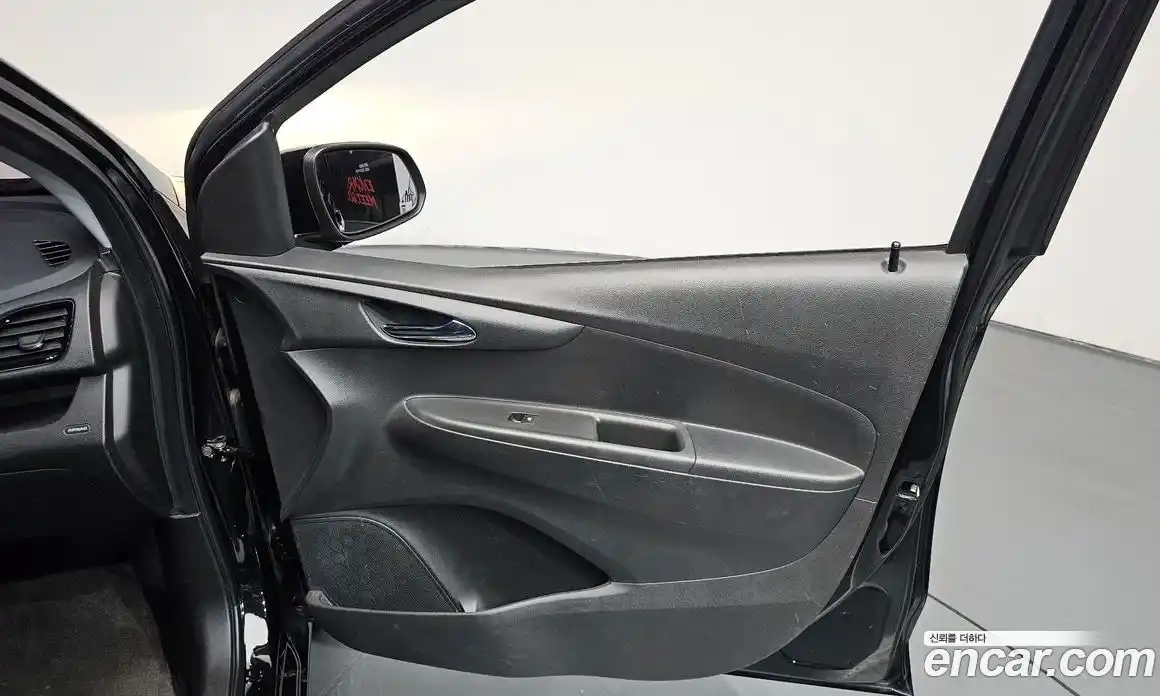Chevrolet Spark 2016 1.0 автомат (гидро), фото 13