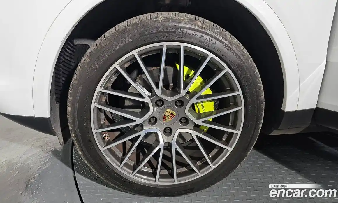 Porsche Cayenne 2020 3.0 автомат (гидро), фото 4