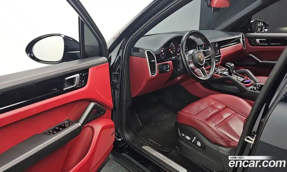 Porsche Cayenne 2021 3.0 автомат (гидро), фото 17