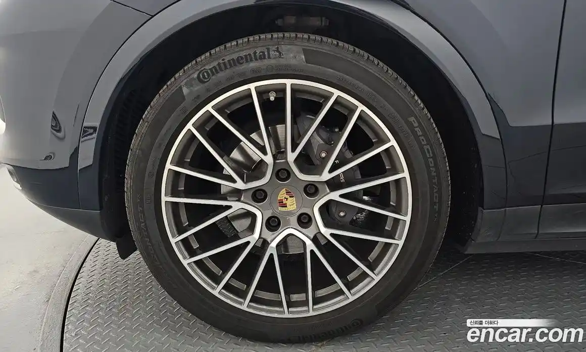 Porsche Cayenne 2021 3.0 автомат (гидро), фото 5