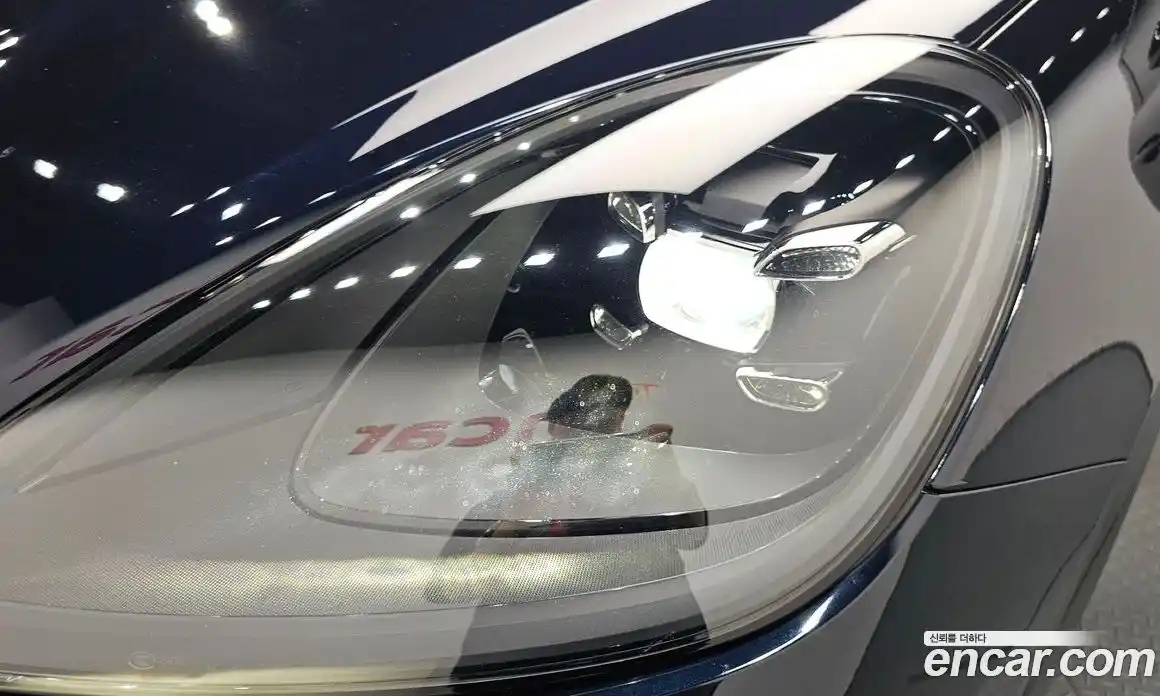 Porsche Cayenne 2021 3.0 автомат (гидро), фото 8