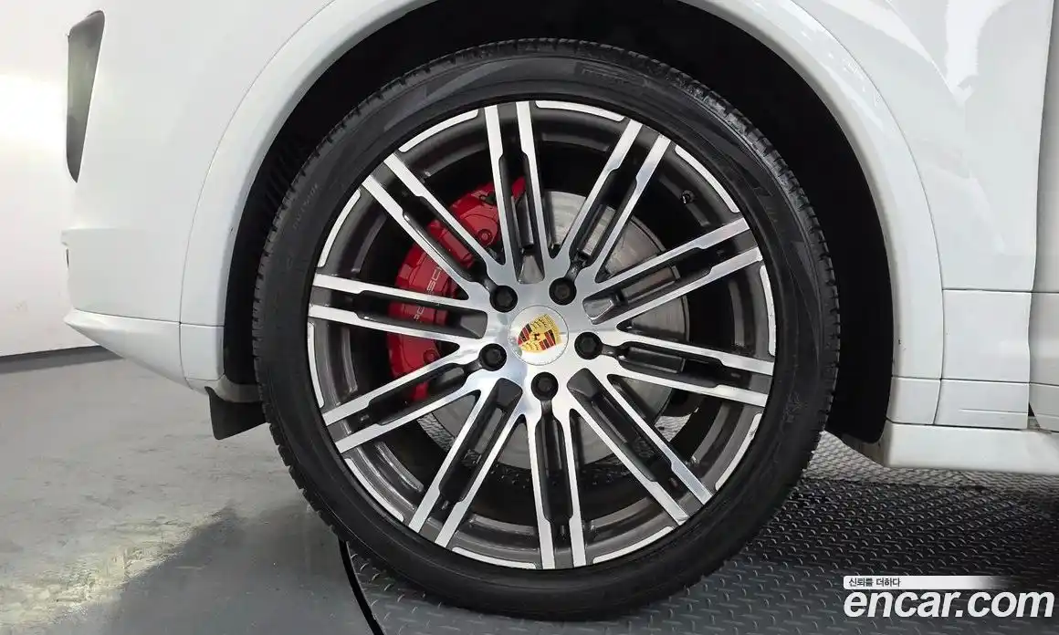 Porsche Cayenne 2017 3.6 автомат (гидро), фото 5